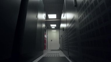 Simetrik telekomünikasyon rafları