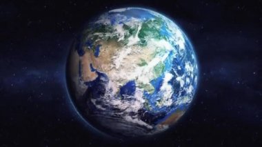 Dünyanın uzaydan şehire yakınlaşması. Üç boyutlu animasyon. Omdurman şehrine zum yap. Video görüntülerini stokla. NASA 'dan 4K Görüntü