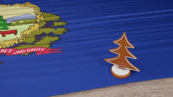 Gingerbread House Flag Vermont Table — Stockvideo