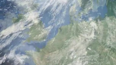Dünyanın uzaydan şehire yakınlaşması. Üç boyutlu animasyon. Hollanda, Haarlem şehrini yakınlaştır. Video görüntülerini stokla. 4K