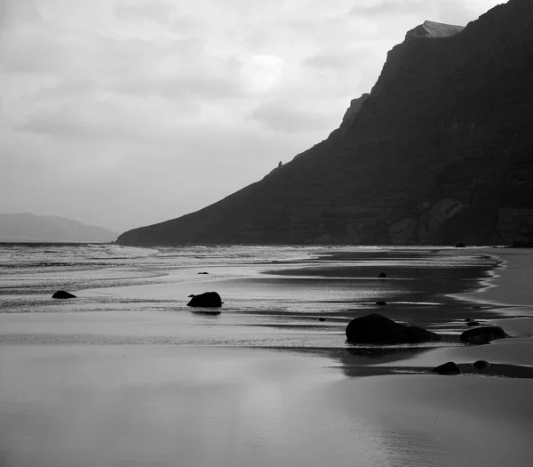 Vahşi Sahil Caleta Famara Lanzarote Kuzeyi Kanarya Adaları Spanya — Stok fotoğraf