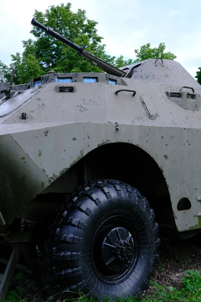 Sowjetischer Gepanzerter Mannschaftstransportwagen Btr Mit Boden Museum Der Gepanzerten Fahrzeuge — Stockfoto