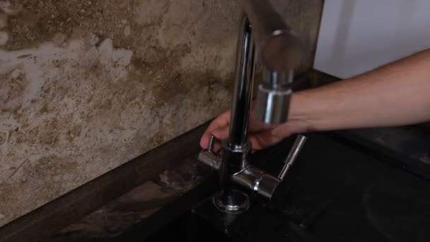 Male Hand Turning Valve Let Dowm Pressure Water Filtration System — Vídeos de Stock
