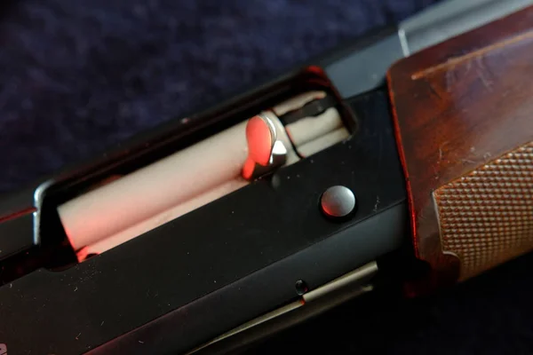 Closeup Shotgun Shutter Hunting Semi Automatic Shotgun Wooden Butt Dark —  Fotos de Stock