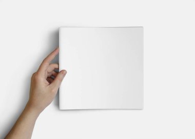 Kare Katalog Broşürü Dergisi 3B Hazırlama