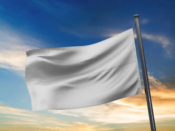 Valkoinen Tyhjä Lippu Mockup Sky Tausta Renderöinti — kuvapankkivalokuva