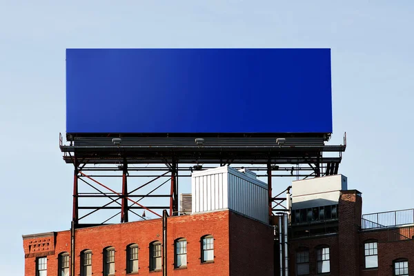 Реклама Відкритий Mockup Billboard City — стокове фото