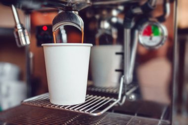 Damgalamak için kahve fincanı modeli