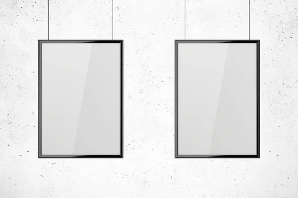 白色空白海报与灰色墙上的框架模型 — 图库照片