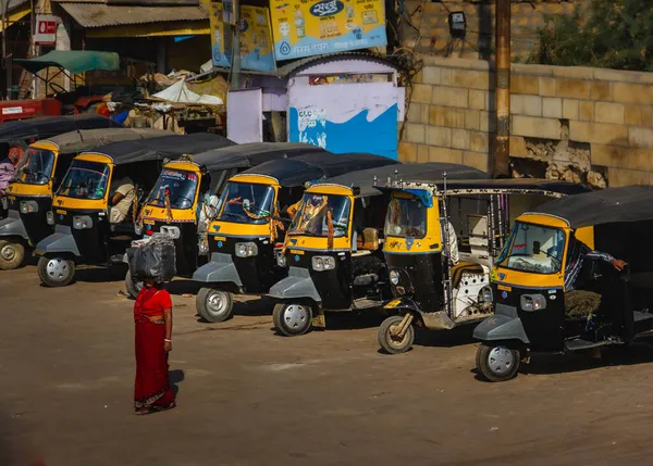 Tuk Tuk Indio Rickshaw Estacionado Alineado Rajasthan —  Fotos de Stock