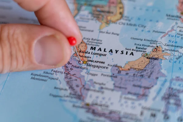 马来西亚在世界地图上签了名 马来西亚旅行目的地规划 — 图库照片