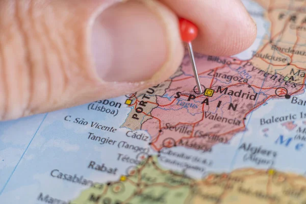 西班牙钉在世界地图上 西班牙旅行目的地规划 — 图库照片