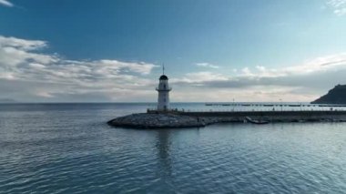 Deniz feneri liman