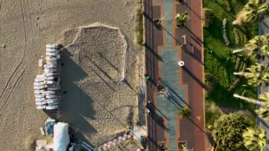 Rıhtımdaki yeşil park