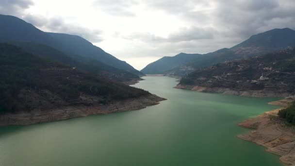 土耳其的一条大河在无人驾驶飞机上拍摄 — 图库视频影像