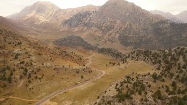 Türk şehirlerinin Hornve Massifleri bir İHA ile filme alındı