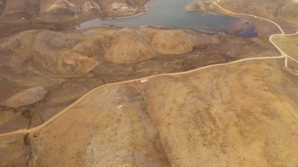 Mountain Lake High Mountains Epic Footage Shot Drone — стоковое видео