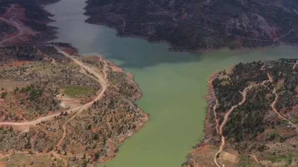Montanha Rio Alto Nas Montanhas Snatho Drone — Vídeo de Stock