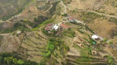 Dağ manzaraları İHA 'nın üzerinde