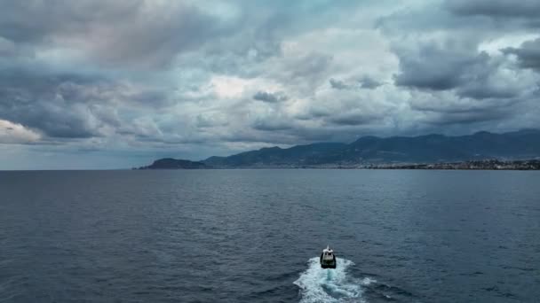 Barco Mar Filmado Dron — Vídeos de Stock