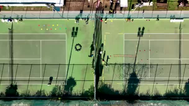 Обучение Теннисном Корте — стоковое видео