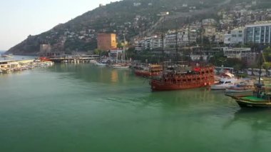 Deniz feneri liman