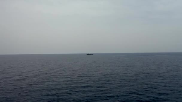 Fartyget Bogserbåt Segel Till Hamn Antenn Undersökning Turkiet Alanya — Stockvideo
