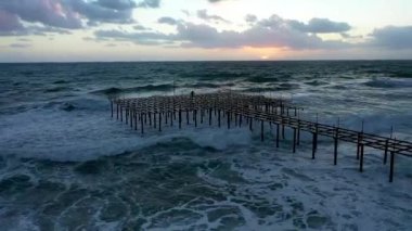 Denizde şiddetli fırtına var Türkiye Alanya