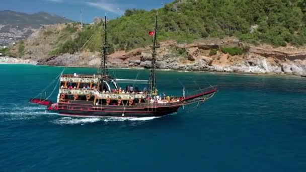 地中海沿岸的游艇 — 图库视频影像