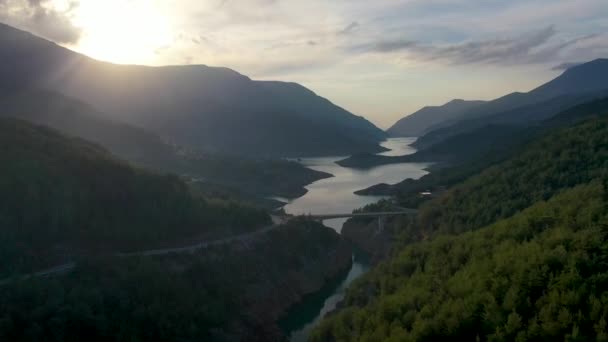 Berg Flod Högt Upp Bergen — Stockvideo