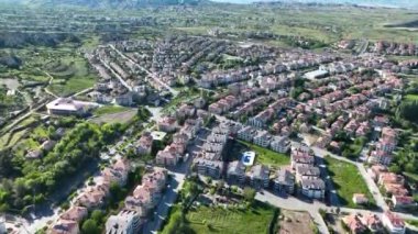 Muhteşem bir manzara. Kapadokya Türkiye 'nin popüler bir turizm beldesi