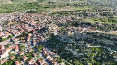 Muhteşem bir manzara. Kapadokya Türkiye 'nin popüler bir turizm beldesi