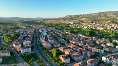 Muhteşem bir manzara. Kapadokya Türkiye 'nin popüler bir turizm beldesi