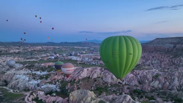 Aerial View Hot Air Baloons Famous City Cappadocia Turkey — Stock Video