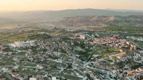 Pavo Drone Volando Sobre Increíbles Formaciones Rocosas Fabuloso Paisaje — Vídeos de Stock