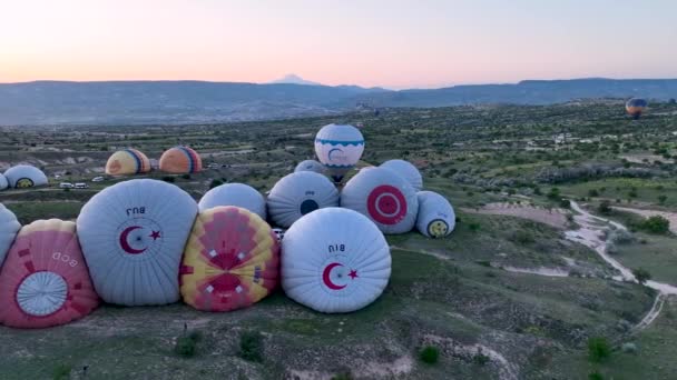 Hava Manzaralı Sıcak Hava Balonları Ünlü Kapadokya Kenti Türkiye — Stok video