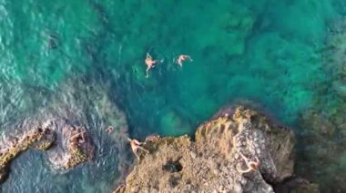 Denizin gök mavisi Türkiye Alanya