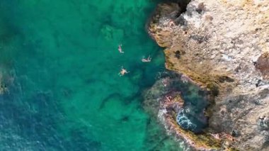Denizin gök mavisi Türkiye Alanya