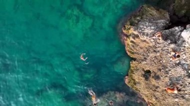 Denizin gök mavisi Türkiye Alanya