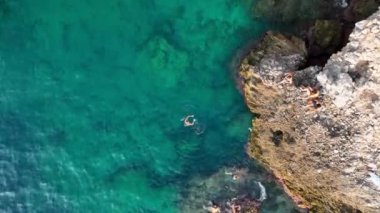 Denizin gök mavisi Türkiye Alanya