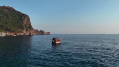 Denizin gök mavisi Türkiye Alanya