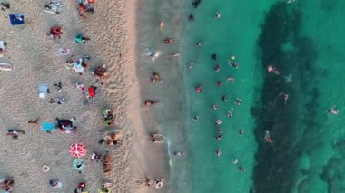 Denizin gök mavisi Türkiye Alanya