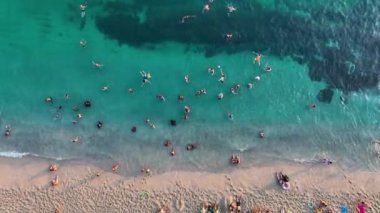 Denizin gök mavisi Türkiye Alanya