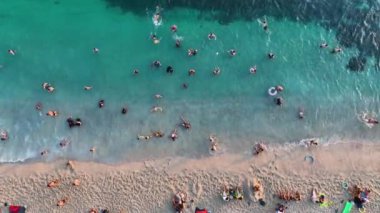 Denizin gök mavisi Türkiye Alanya