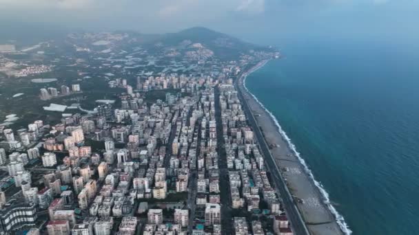 Warna Warni Matahari Terbenam Atas Kota — Stok Video