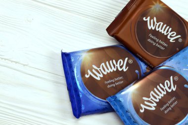 KHARKOV, UKRAINE - 3 HAZİRAN 2021: Wawel çikolata üretimi. Wawel, Polonya 'nın Krakow şehrinde 1898' de kurulan çikolatalı gofret ve atıştırmalık üreten Polonyalı bir şekerleme şirketi.