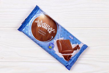 KHARKOV, UKRAINE - 3 HAZİRAN 2021: Wawel çikolata üretimi. Wawel, Polonya 'nın Krakow şehrinde 1898' de kurulan çikolatalı gofret ve atıştırmalık üreten Polonyalı bir şekerleme şirketi.