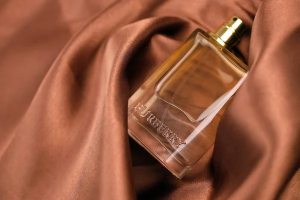 Kharkiv Ukraine Novembre 2021 Burberry Her London Dream Flacon Parfum — Photo