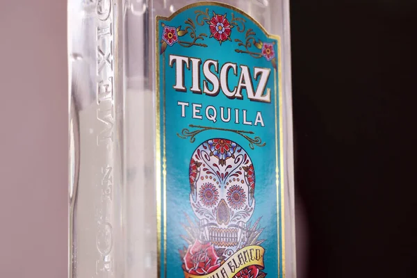 Kharkiv Ukraine Marraskuu 2021 Tiscaz Tequila Alkoholipullo Jossa Perinteinen Meksikolainen — kuvapankkivalokuva