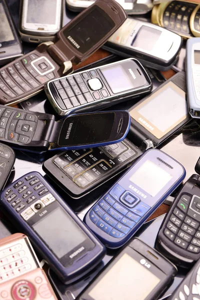 Kharkiv Ukraine December 2021 Some Old Used Outdated Mobile Phones — Stock Photo, Image